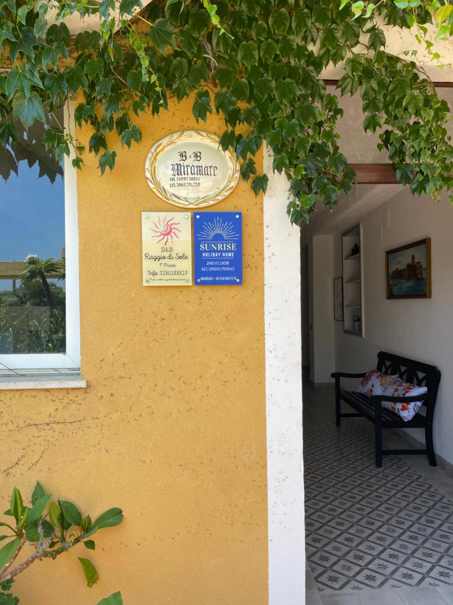 Bed and Breakfast Sunrise BB Le Castella Le Castella  Esterno foto